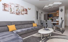 Apartments Matko